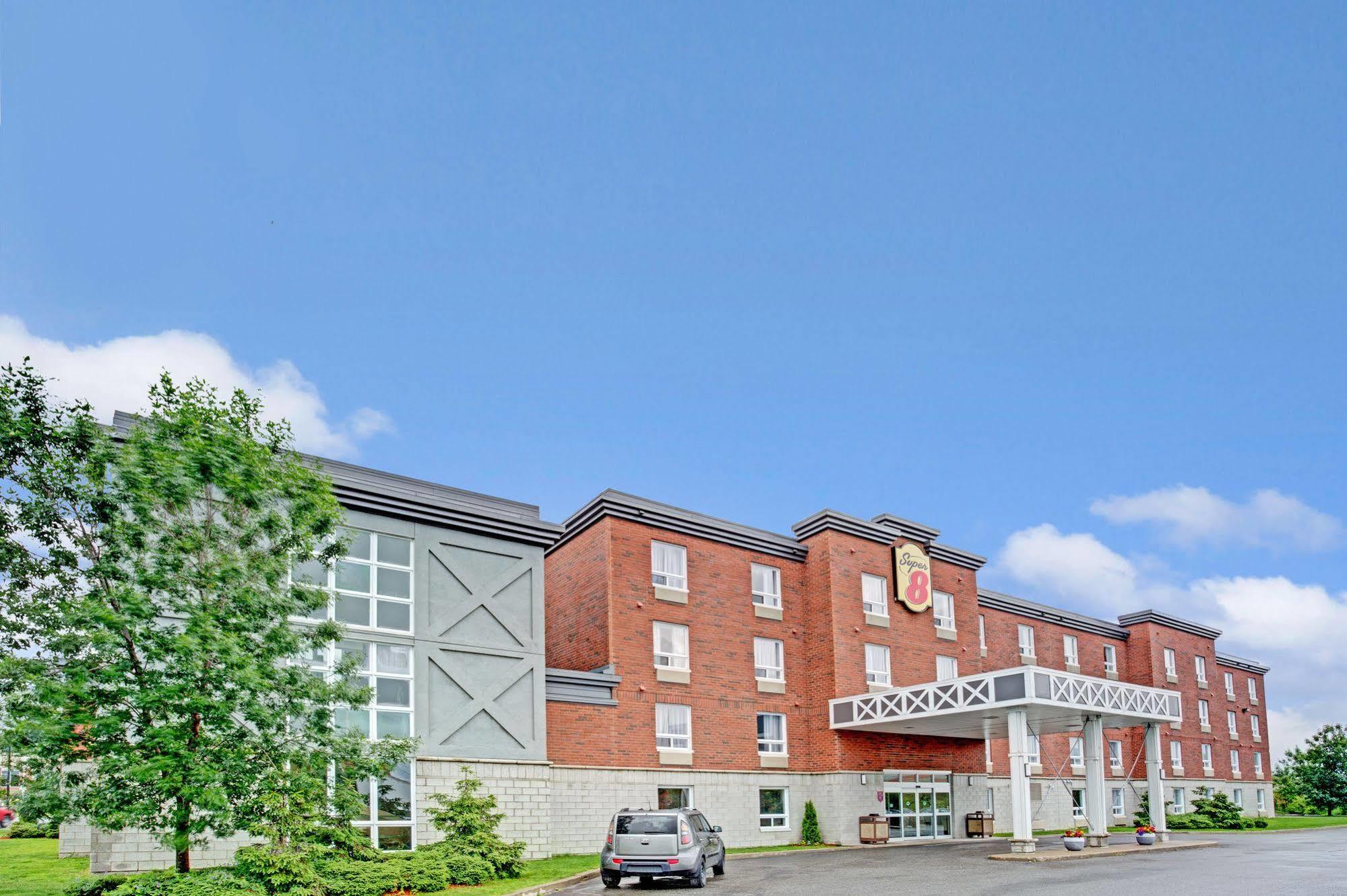 Super 8 by Wyndham St-Jerome Hotel Saint-Jerome Eksteriør billede